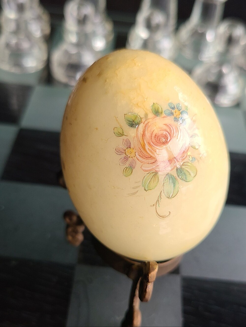 Hand-Painted Floral Decorative Egg - Cream with Pink Rose
